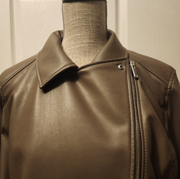 H&M Jacket - Picture 3 of 6